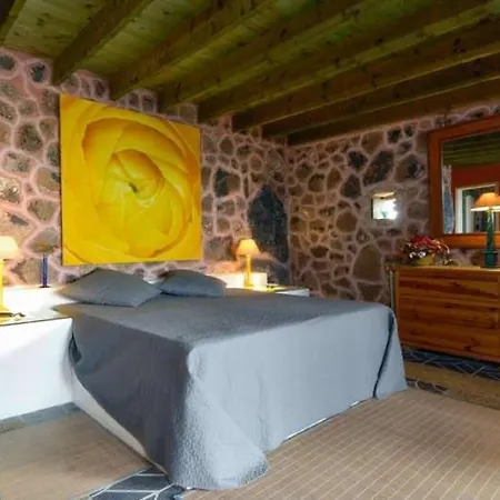 Villa Teguise Sleeps 2 Wifi Teguise (Lanzarote)